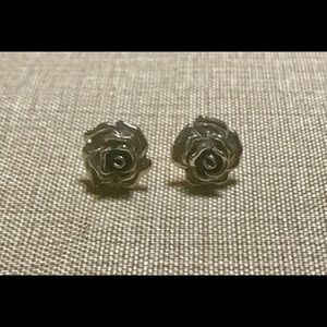 Brighton rose earrings